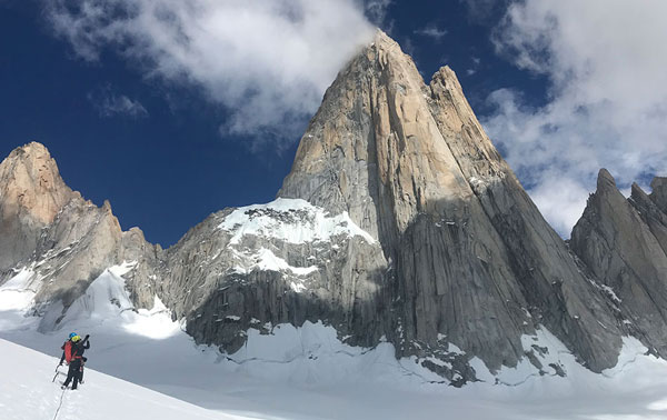 Sasha-Yakunin-Fitz-Roy-accent-in-Patagonia-2019